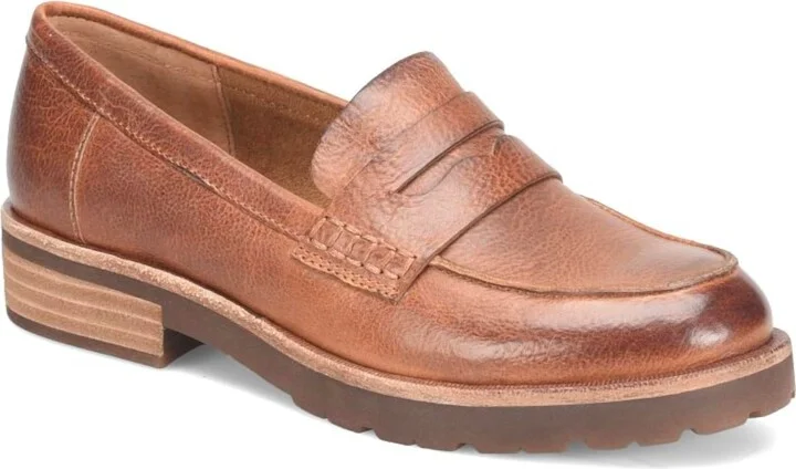 Carlisle Loafer In Tan