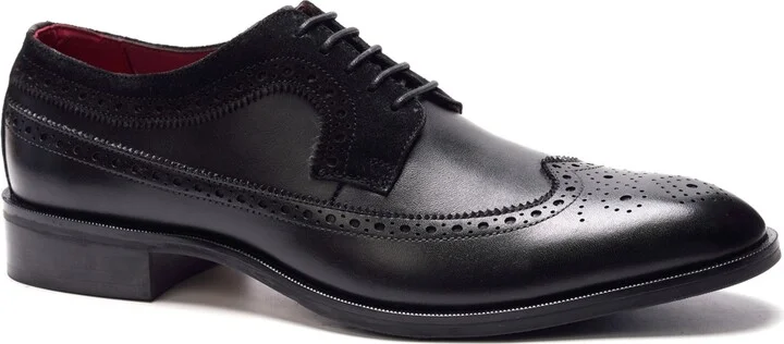 Carlos by Carlos Santana Men's Felix Wingtip Shoe