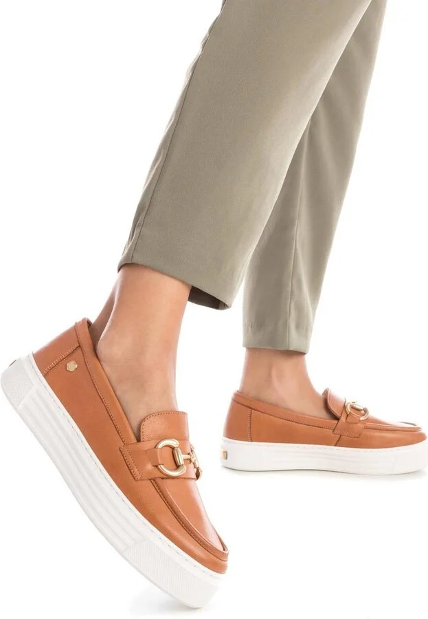 Carmela Collection Women's Leather Moccasins by Xti - Image 2