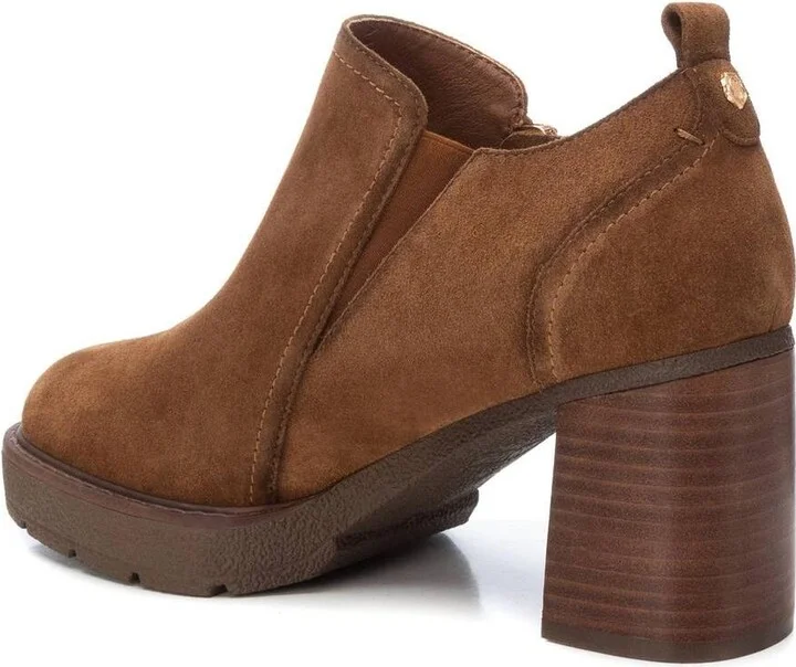 Carmela Leather Collection Women's Fashion Pumps By Xti - Image 4