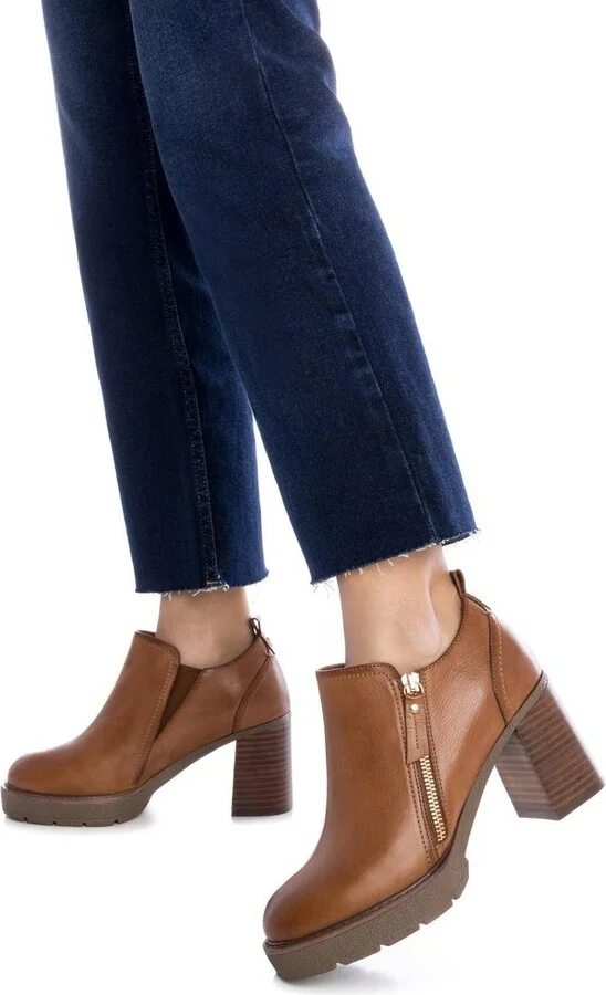 Carmela Leather Collection Women's Fashion Pumps By Xti - Image 6