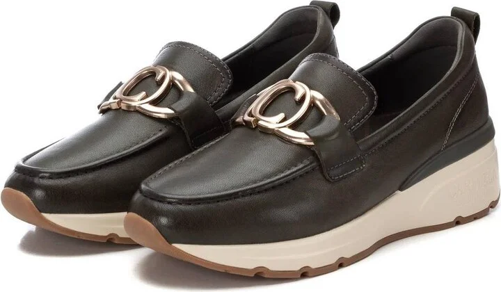 Carmela Leather Collection Women's Wedge Moccasins - Image 9