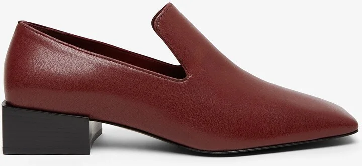 Carmelita dark red flats
