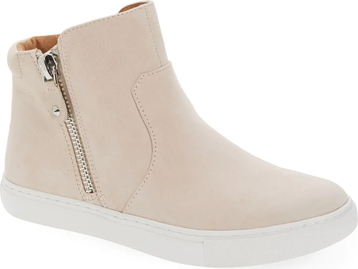Carole Zip Sneaker