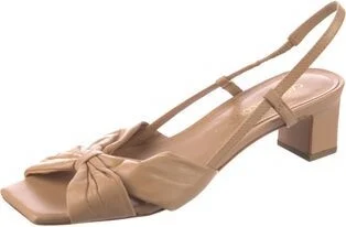 Caroline Constas - Image 2