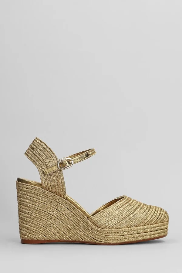 Carolyn-142 Wedges In Gold Fabric
