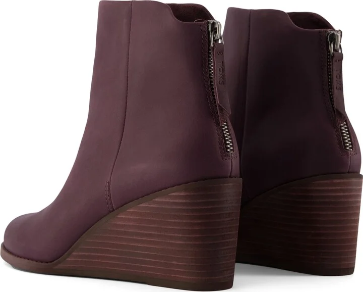 Casey Blackberry Leather Wedge Boot - Image 4