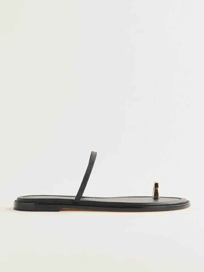Cassandra Flat Sandal