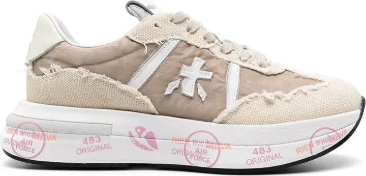 Cassie 6722 canvas sneakers