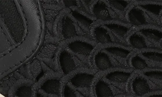 Cassina Scallop Lace Platform Sneaker - Image 5