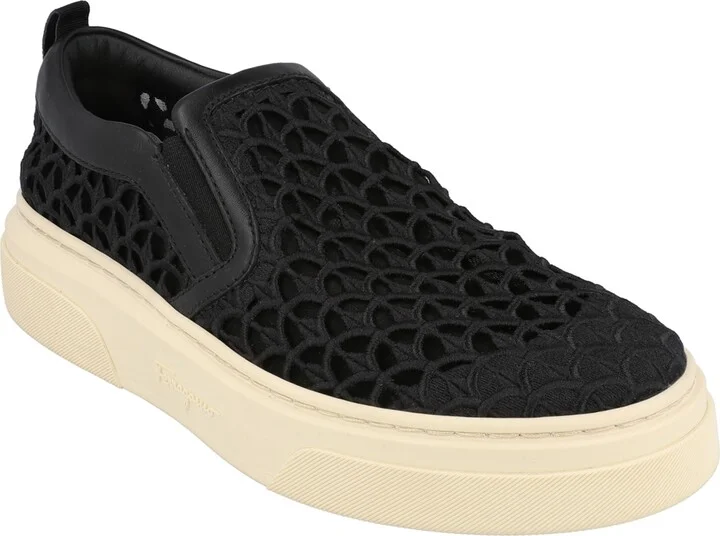Cassina Scallop Lace Platform Sneaker