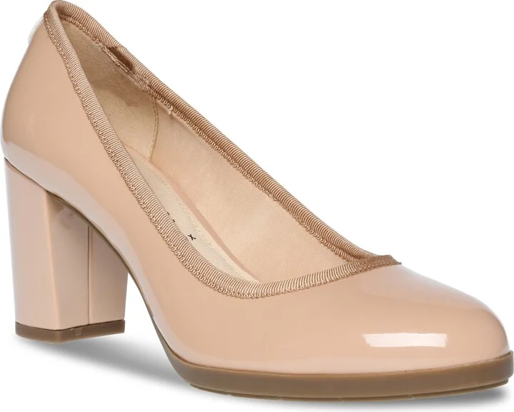 Castana Round Toe Block Heel Pump