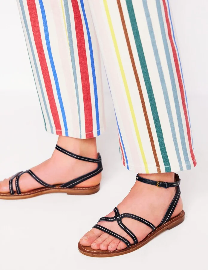 Casual Flat Sandal, Gold Woven Leather - Image 4