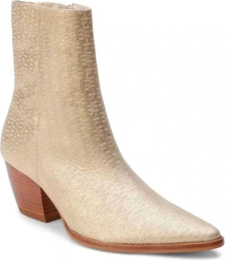 Caty Boot In Gold Weave
