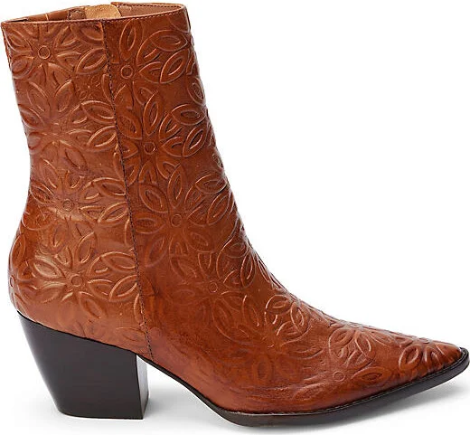 Caty Boots