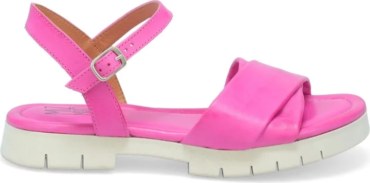 Caylee Lug Sole Sandal - Image 5