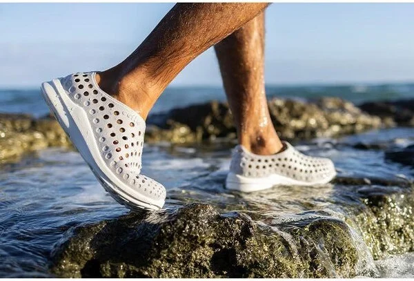 Ccilu Greenplax Fish Men Ankle Shoe, Slip On 3-1 Design, Eco Friendly, Water-Friendly Blue/white - Image 4