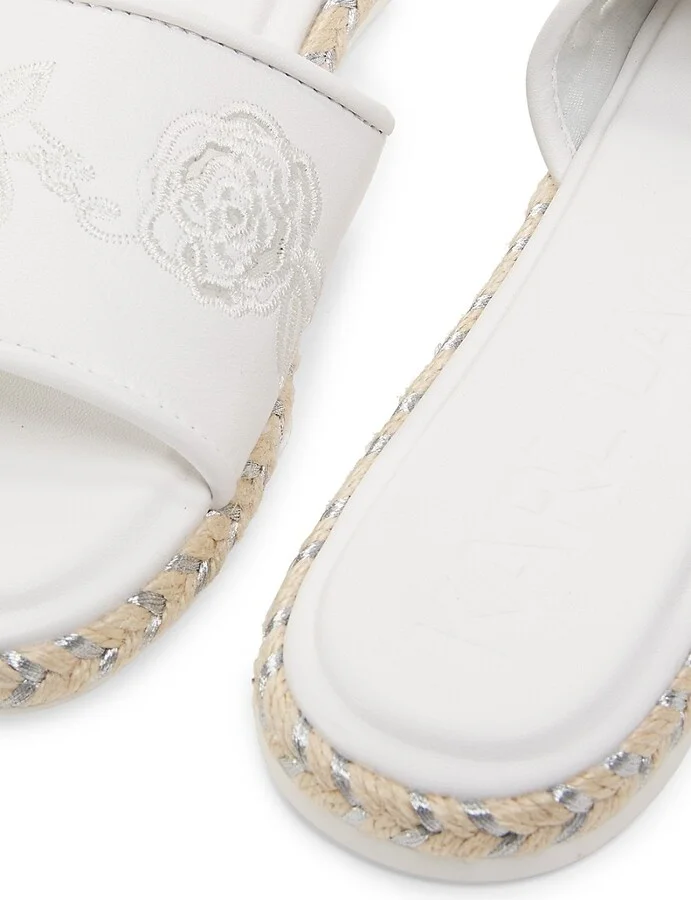 Ceala Leather Flat Sandals - Image 6