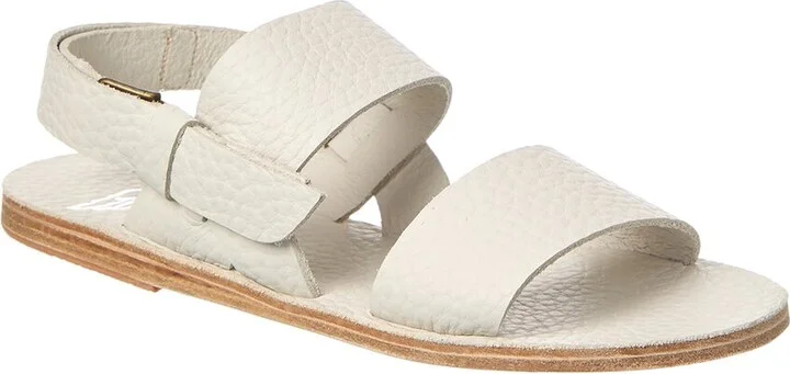 Cecil F Sandal