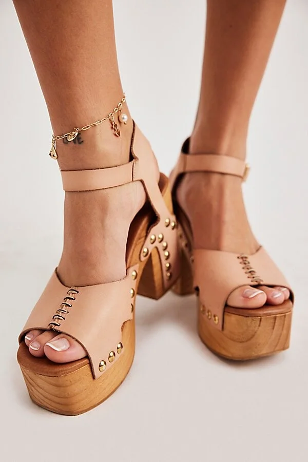 Cecily Clogs - Image 5