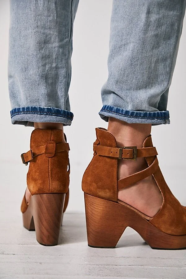 Cedar Clog - Image 2