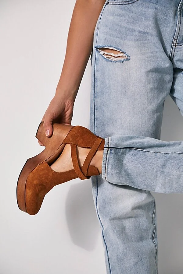 Cedar Clog - Image 3