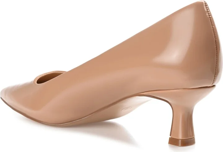 Celica Pointed Toe Pump - Image 2