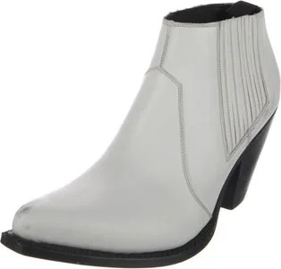 Celine - Image 2