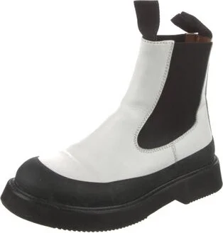 Celine - Image 2