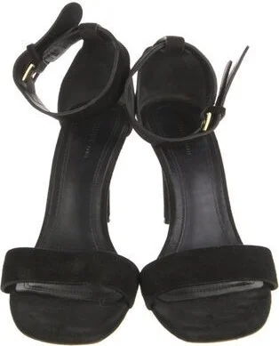 Celine - Image 2