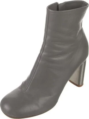 Celine - Image 2