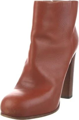 Celine - Image 2