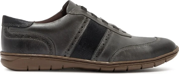 Center Gore Low Top Sneaker - Image 3