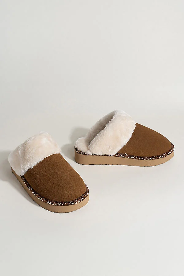 Cerise Slippers - Image 2