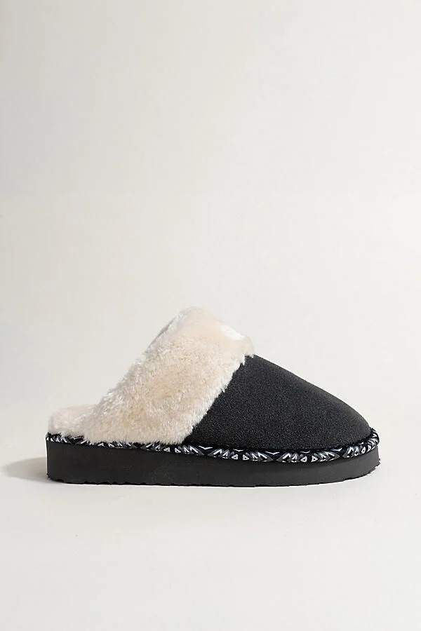 Cerise Slippers