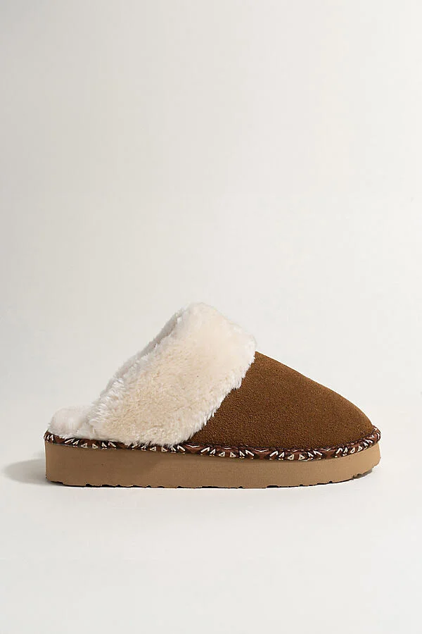 Cerise Slippers