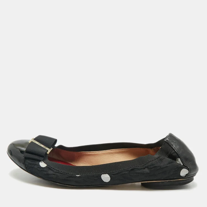 CH Carolina Herrera Black Leather And Patent Leather Bow Scrunch Ballet Flats Size 39