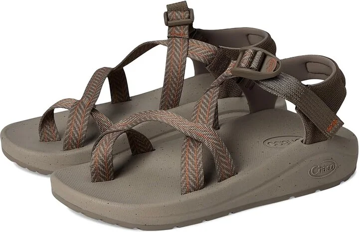 Chaco Cushz Toe-Loop Men's Sandals Frond Truffle : 8 D - Medium, Synthetic