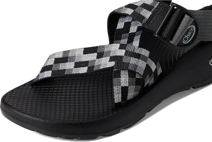 Chaco Mega Z Classic Women's Sandals Pixel Black/White : 6 B - Medium, Rubber/Synthetic - Image 7