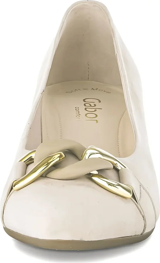 Chain-Embellished Pumps - Image 4