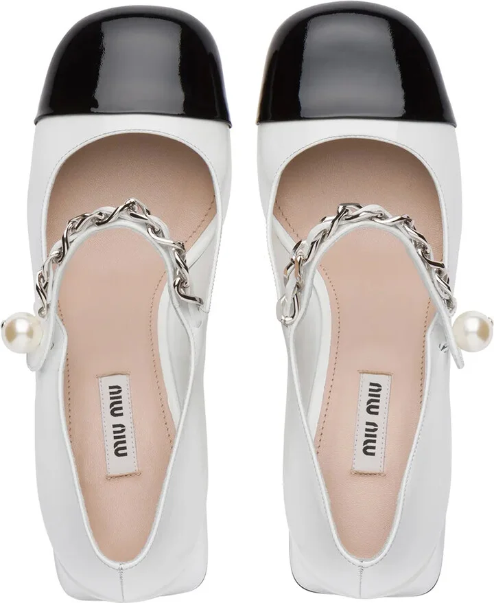 Chain Pearl Strap Pumps - Image 4