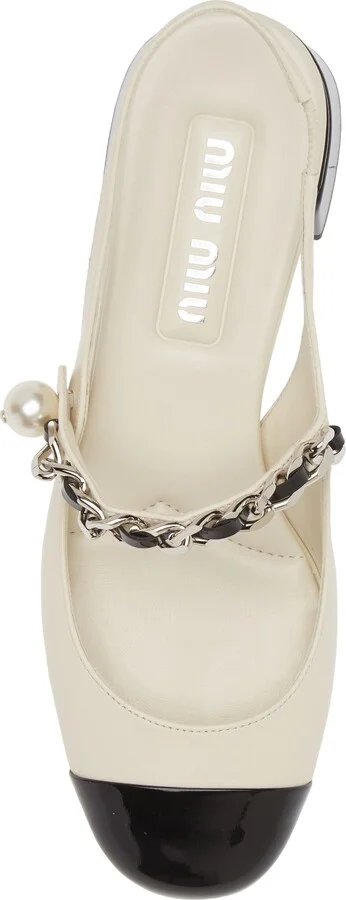 Chain Strap Slingback Cap Toe Pump - Image 5