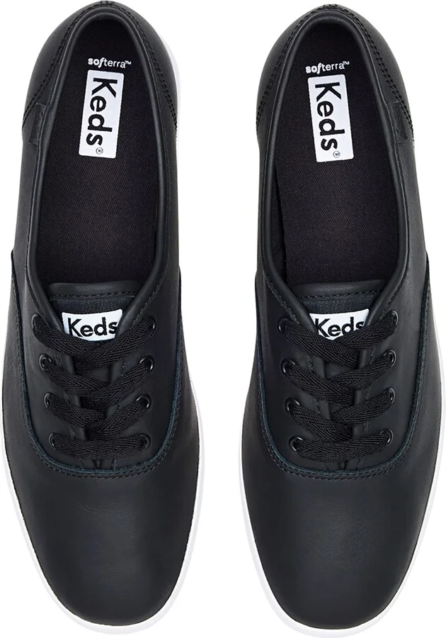 Champion Lace-Up Sneaker - Image 3