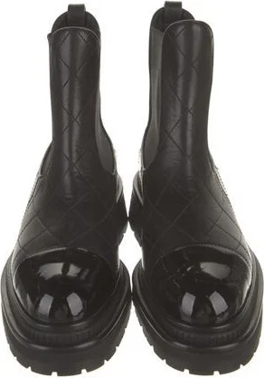 Chanel - Image 2