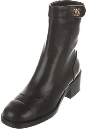 Chanel - Image 2