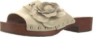 Chanel - Image 2