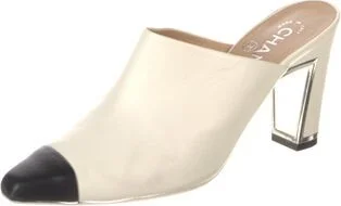 Chanel - Image 2
