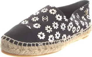 Chanel - Image 2