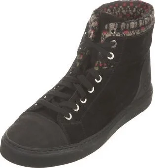 Chanel - Image 2