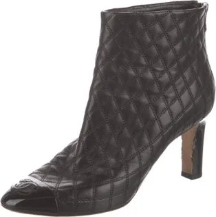 Chanel - Image 2
